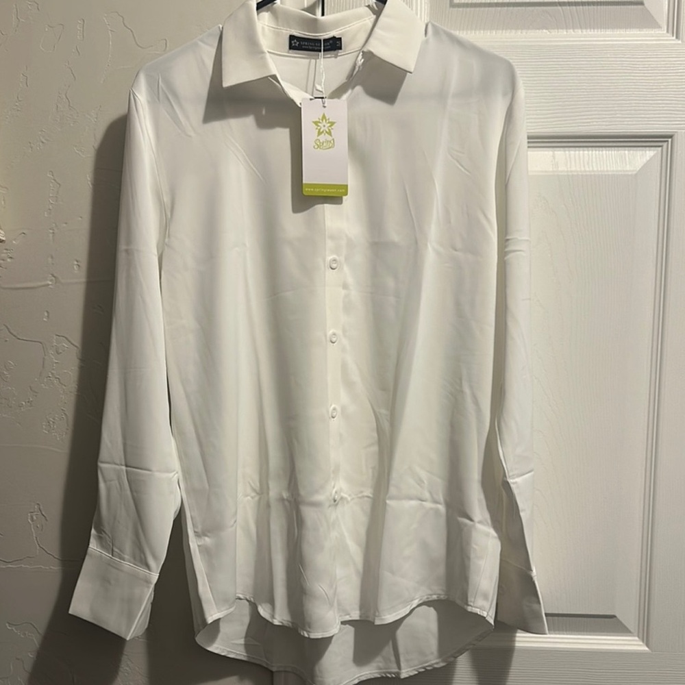 Women’s White Button down Top